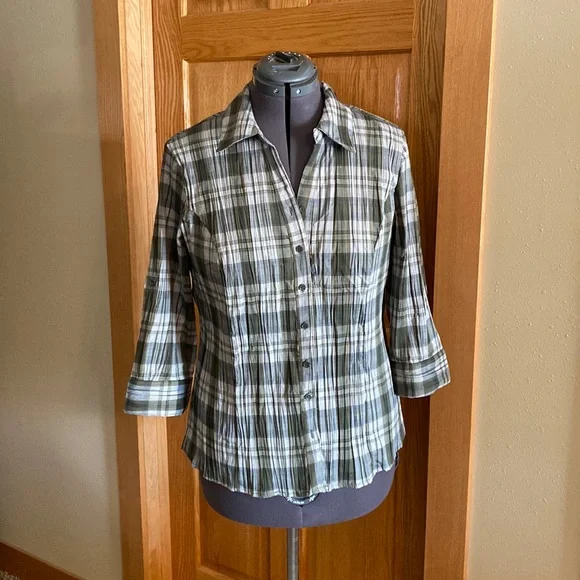 Women’s button down shirt - Picture 1 of 6
